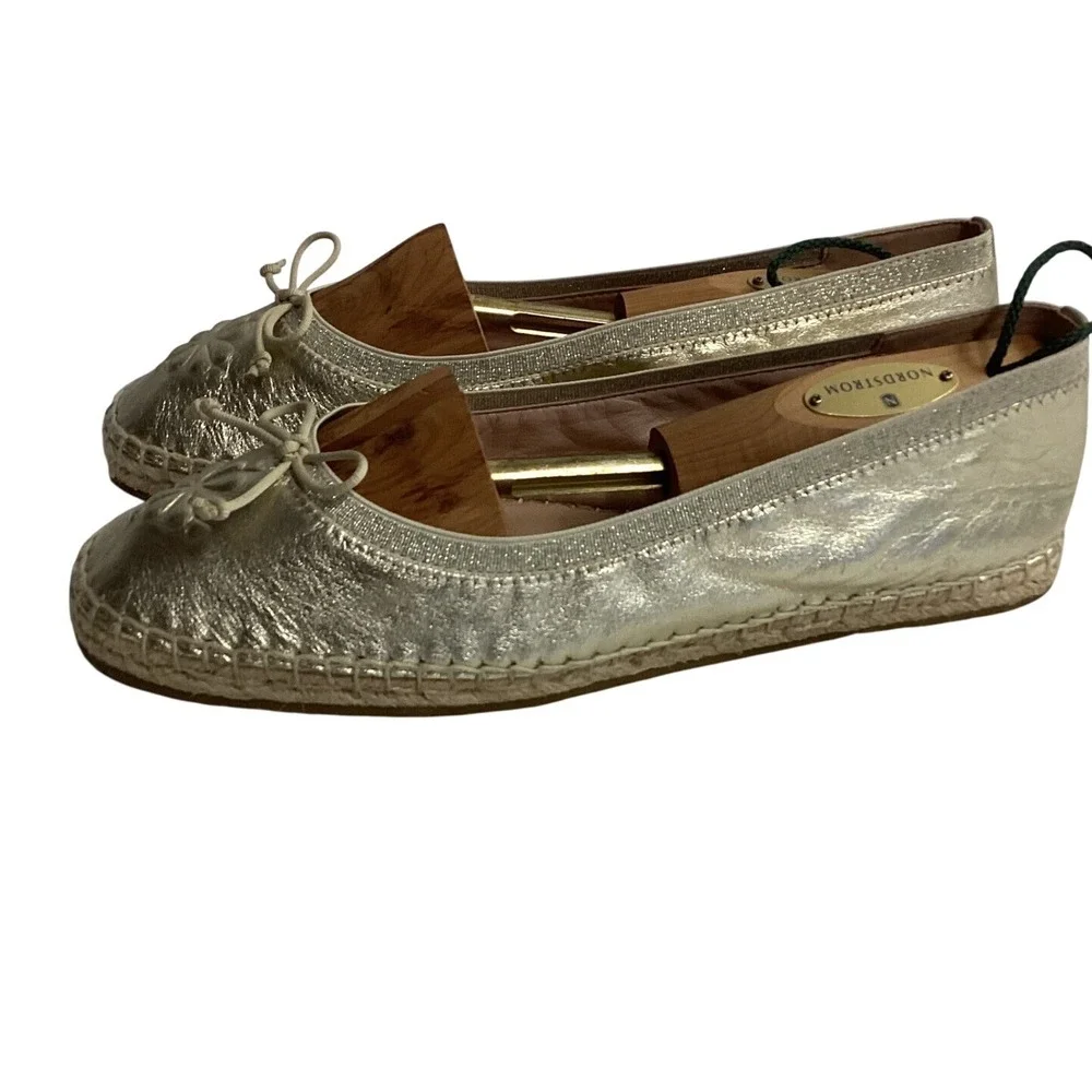 Kate‎ Spade Clubhouse Gold Espadrille Flats Flower Detail Slip On Shoes Size 9
